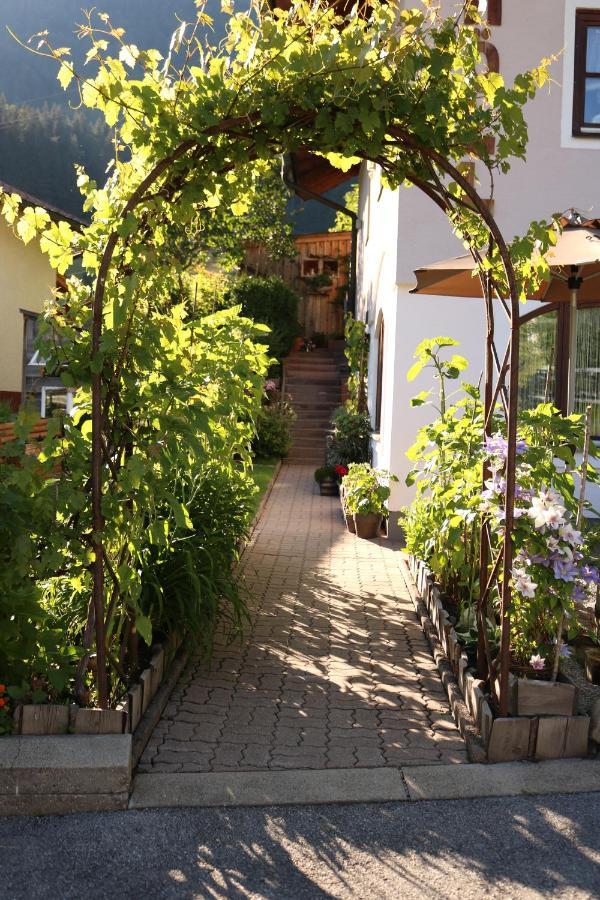 Ferienhaus Hoell Rußbach am Paß Gschütt Exteriör bild